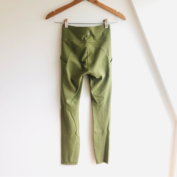 Lululemon Fast and Free HR 25” nulux Tight leggings | Sz 2 - Picture 9 of 15